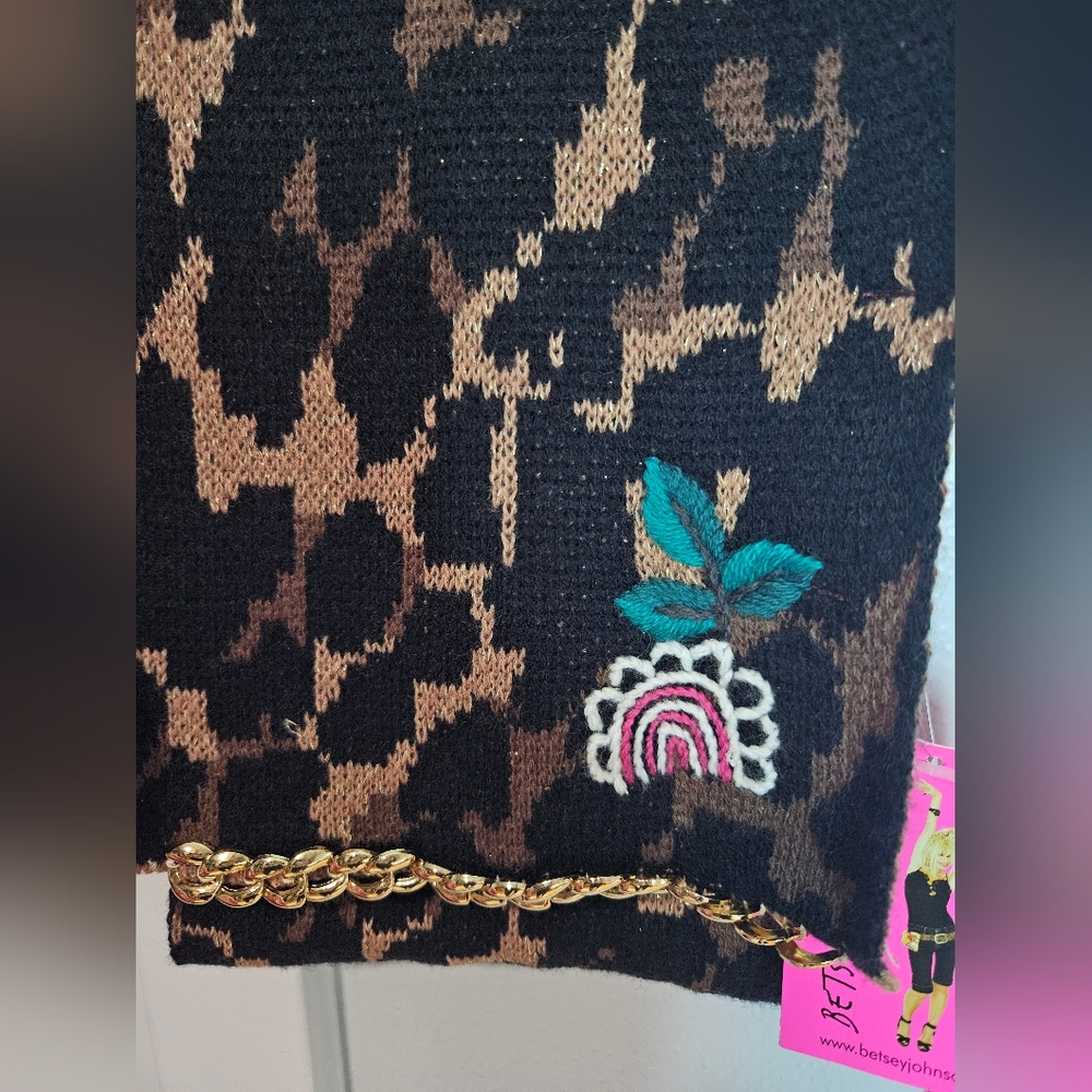 Betsy Johnson - sweater scarf, animal print, 72”
